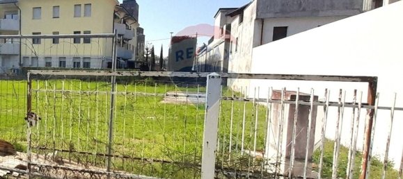 891m² Land in Susegana, Italy No. 285642 9