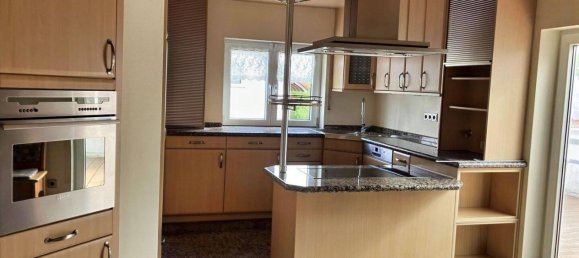 4 bedrooms House in Zweibrucken, Germany No. 220448 8