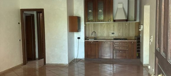 Casa de 3 habitaciónes en Velletri, Italy No. 286249 3