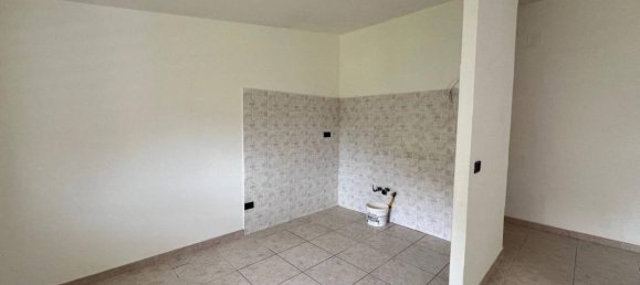 3-salle Appartement à Montalto Uffugo, Italy No. 73521 5