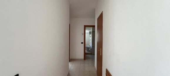 3-salle Appartement à Montalto Uffugo, Italy No. 73521 12