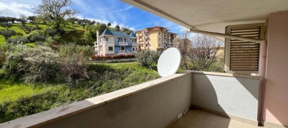 3-salle Appartement à Montalto Uffugo, Italy No. 73521 9