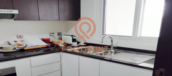 Adosado de 4 dormitorios en Dubai, UAE No. 24683 10