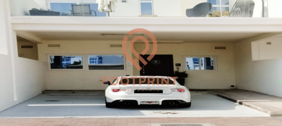 Adosado de 4 dormitorios en Dubai, UAE No. 24683 15