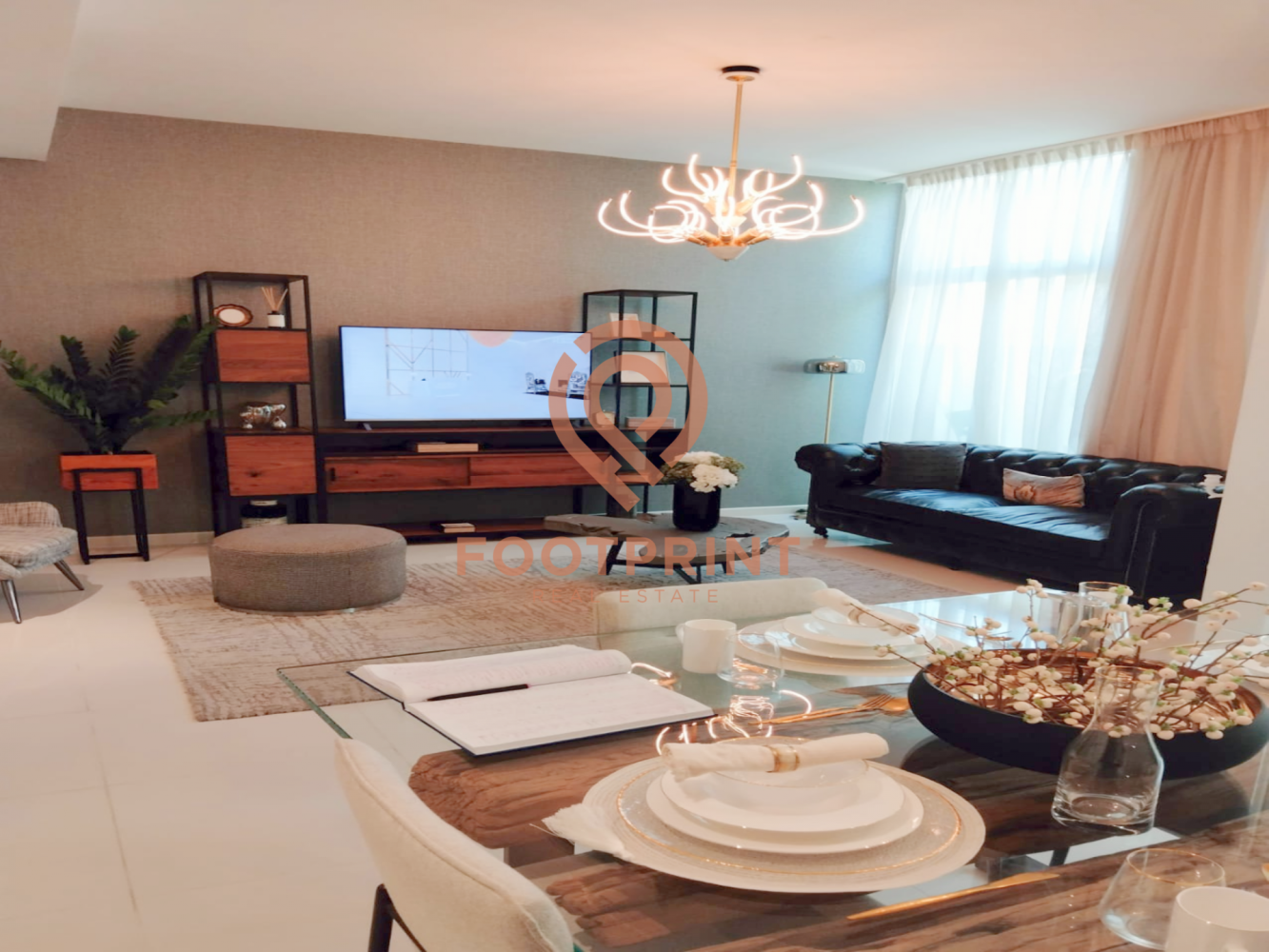 Adosado de 4 dormitorios en Dubai, UAE No. 24683