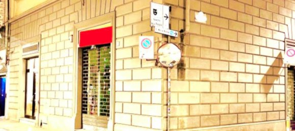 Propiedad comercial en Florence, Italy 62 m² No. 210110 3