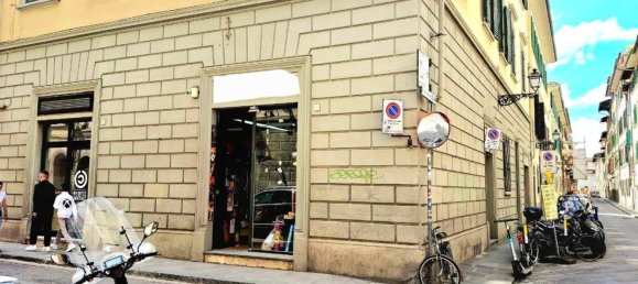 Propiedad comercial en Florence, Italy 62 m² No. 210110 17