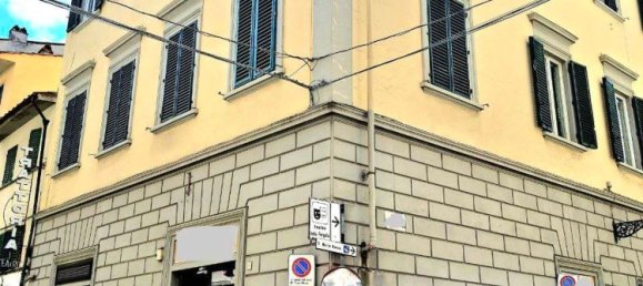 Propiedad comercial en Florence, Italy 62 m² No. 210110 19