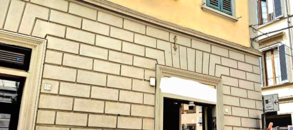 Propiedad comercial en Florence, Italy 62 m² No. 210110 22