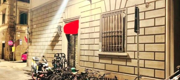 Propiedad comercial en Florence, Italy 62 m² No. 210110 9