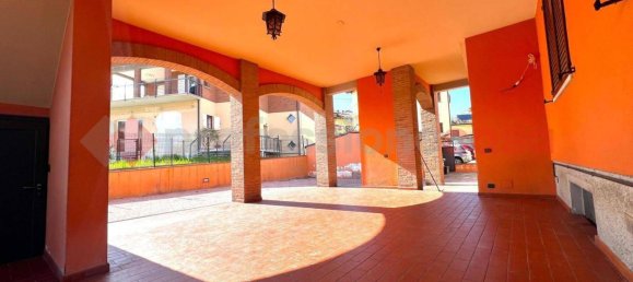 3 bedrooms Villa in Scandiano, Italy No. 192730 11