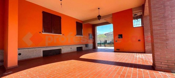 3 bedrooms Villa in Scandiano, Italy No. 192730 15