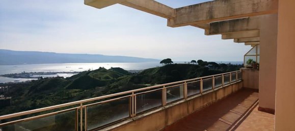 5-salle Penthouse à Messina, Italy No. 253787 28