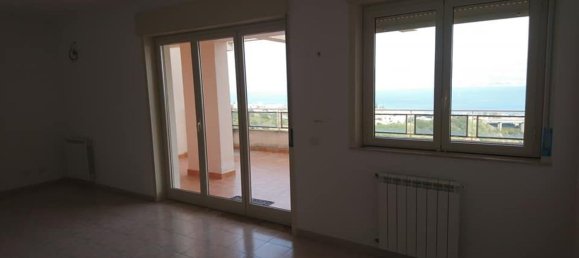 5-salle Penthouse à Messina, Italy No. 253787 37