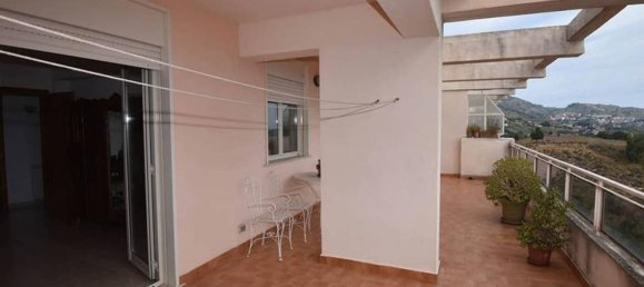 5-salle Penthouse à Messina, Italy No. 253787 13