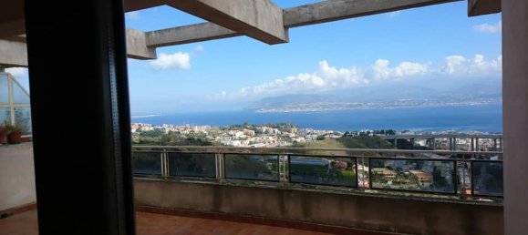 5-salle Penthouse à Messina, Italy No. 253787 33