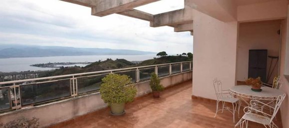 5-salle Penthouse à Messina, Italy No. 253787 29