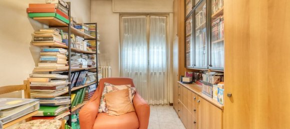 3 rooms Apartment in Melegnano, Italy No. 290581 9