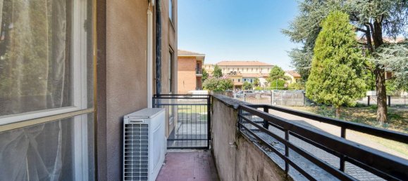 3 rooms Apartment in Melegnano, Italy No. 290581 16