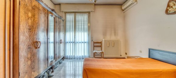 3 rooms Apartment in Melegnano, Italy No. 290581 13