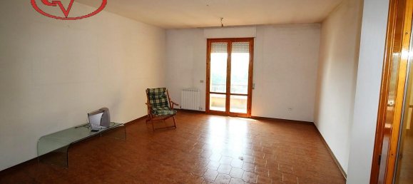 7-Zimmer Haus in Montevarchi, Italy, Nr. 224912 20