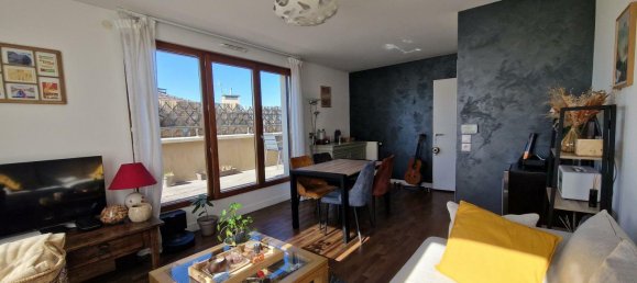 2 bedrooms Apartment in Neuilly-sur-Marne, France No. 115846 3