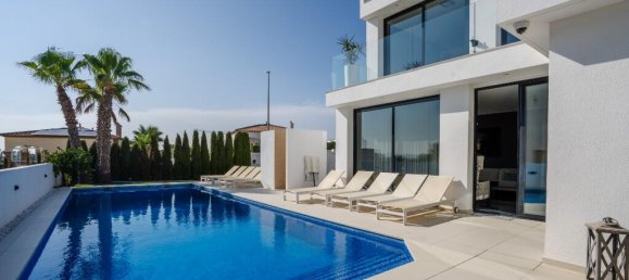 7 bedrooms Villa in San Fulgencio, Spain No. 246059 2