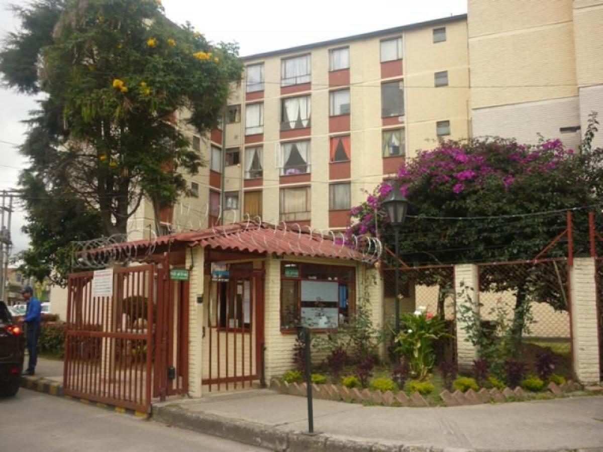 Дом с 2 спальнями в Богота, Колумбия № 12235