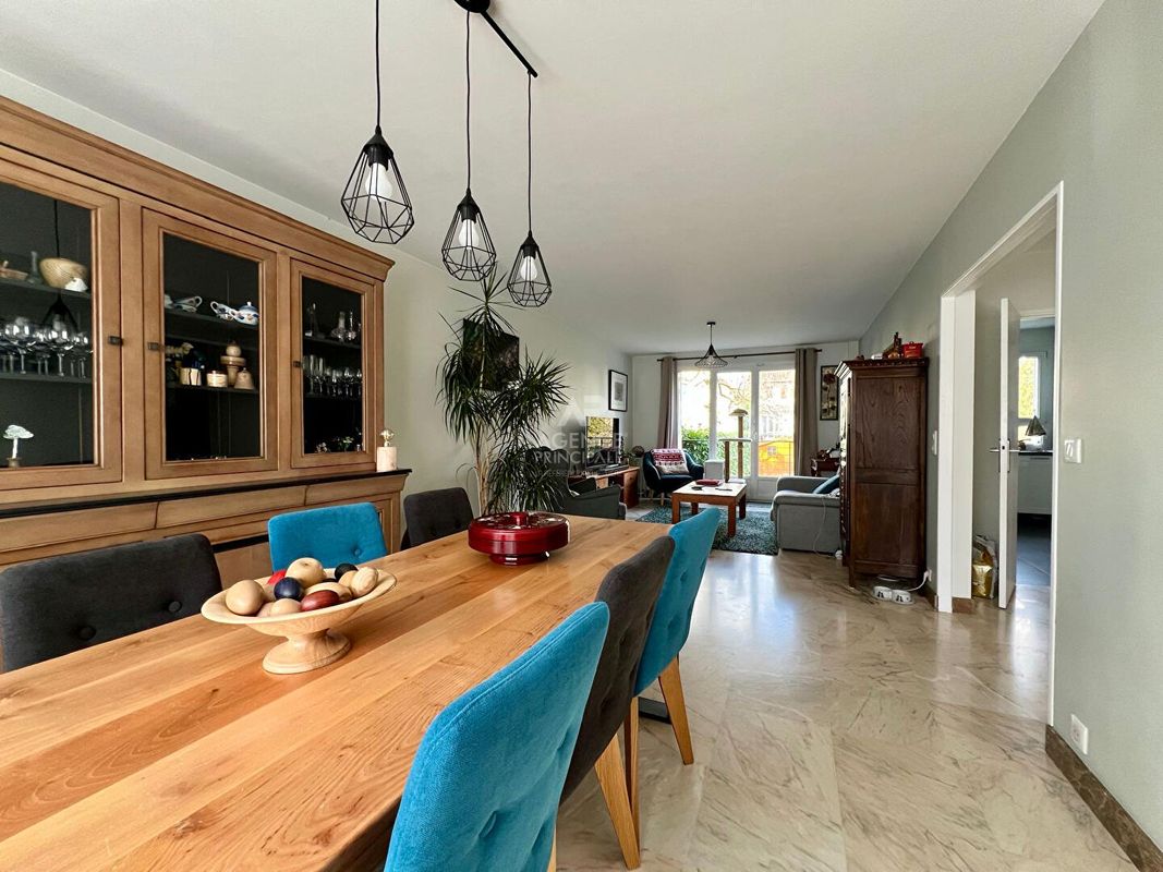 4 bedrooms House in Houilles, France No. 121000