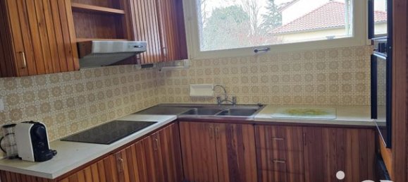 6 bedrooms House in Poitiers, France No. 311606 4