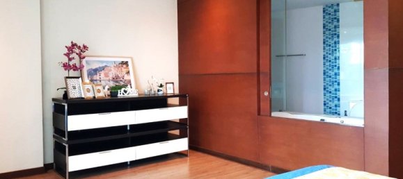 2 bedrooms Condo in Pattaya, Thailand No. 5357 2