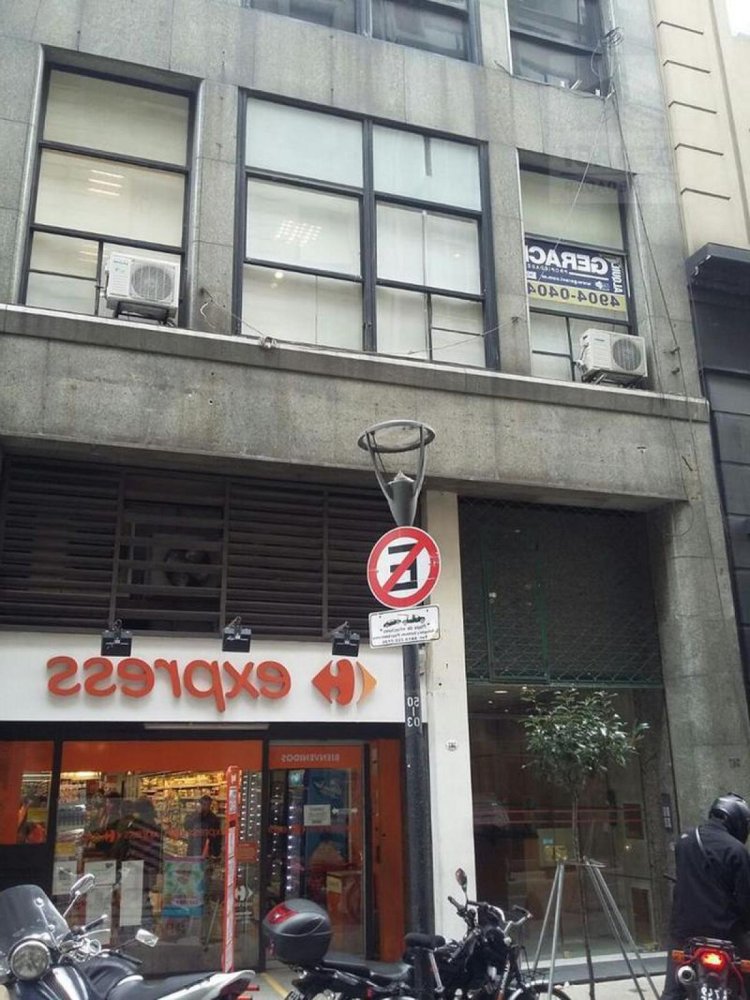 90m² Office in Buenos Aires, Argentina No. 108825