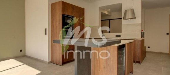 Apartamento de 3 dormitorios en Gap, France No. 304583 3