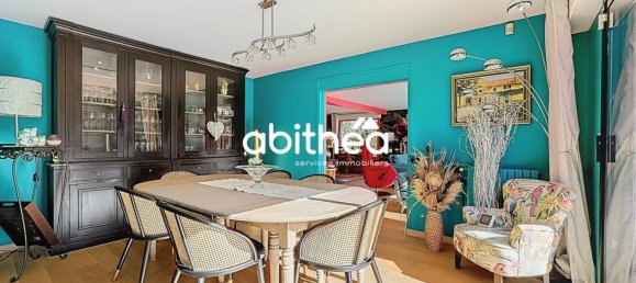 4 chambres Châteaux à Sainte-Catherine, France No. 297931 8