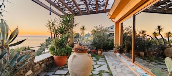 10-salle Villa à Recco, Italy No. 214608 2