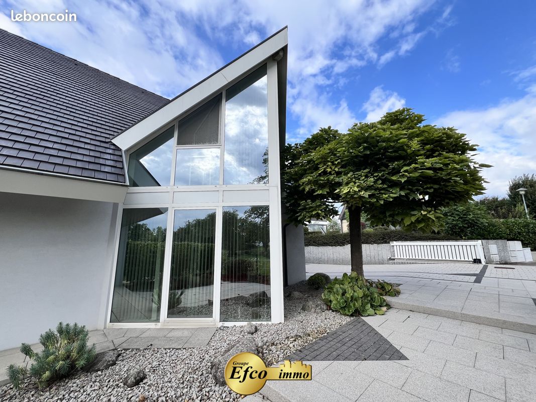 6 bedrooms House in Hegenheim, France No. 246499