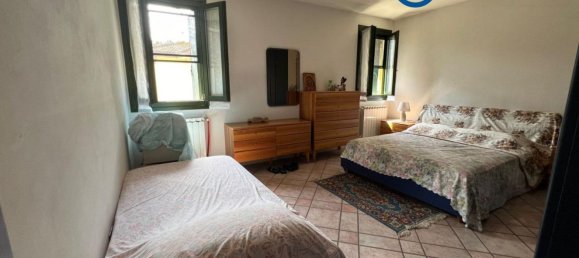 4 rooms House in Villanova Marchesana, Italy No. 166050 17