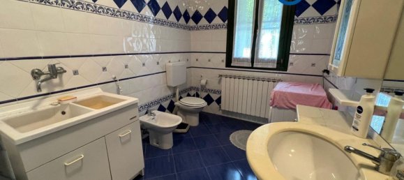 4 rooms House in Villanova Marchesana, Italy No. 166050 13