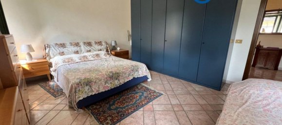 4 rooms House in Villanova Marchesana, Italy No. 166050 16