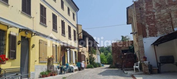 Дом с 2 спальнями в Павия, Италия № 320732 2