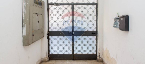 4 bedrooms Apartment in Misterbianco, Italy No. 279757 9