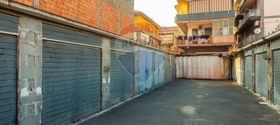 4 bedrooms Apartment in Misterbianco, Italy No. 279757 7