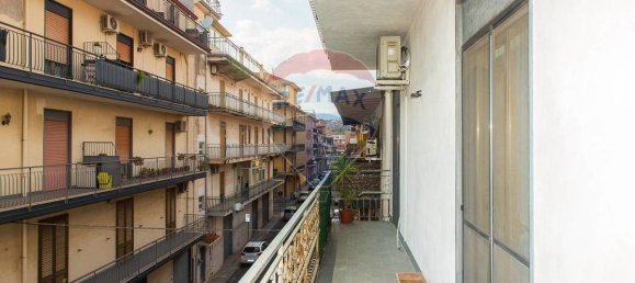 4 bedrooms Apartment in Misterbianco, Italy No. 279757 19