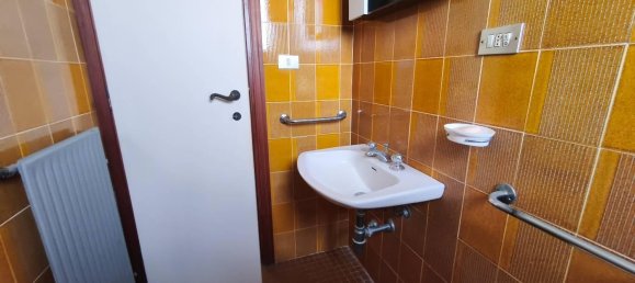 2غرفة شقة في Silvi, Italy رقم 269938 9