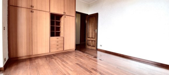 5 bedrooms Penthouse in Vedano al Lambro, Italy No. 266203 12