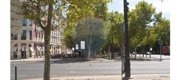 Коммерческая недвижимость 35м² в Лиссабон, Португалия № 69665 2