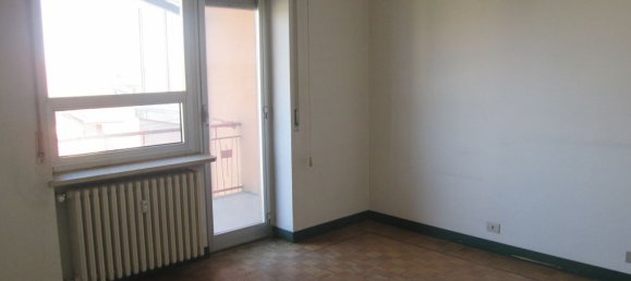 4 rooms Apartment in Villafranca Piemonte, Italy No. 150555 7