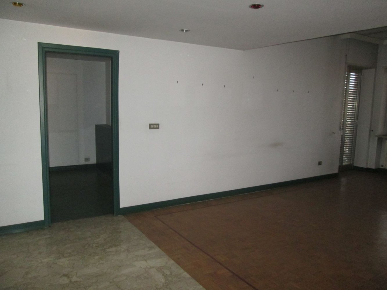 4 rooms Apartment in Villafranca Piemonte, Italy No. 150555
