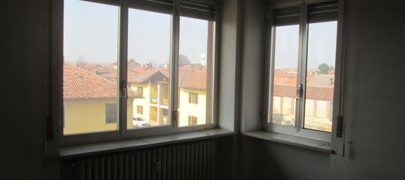 4 rooms Apartment in Villafranca Piemonte, Italy No. 150555 6