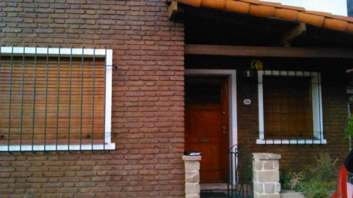 3 bedrooms Apartment in San Isidro, Argentina No. 55833